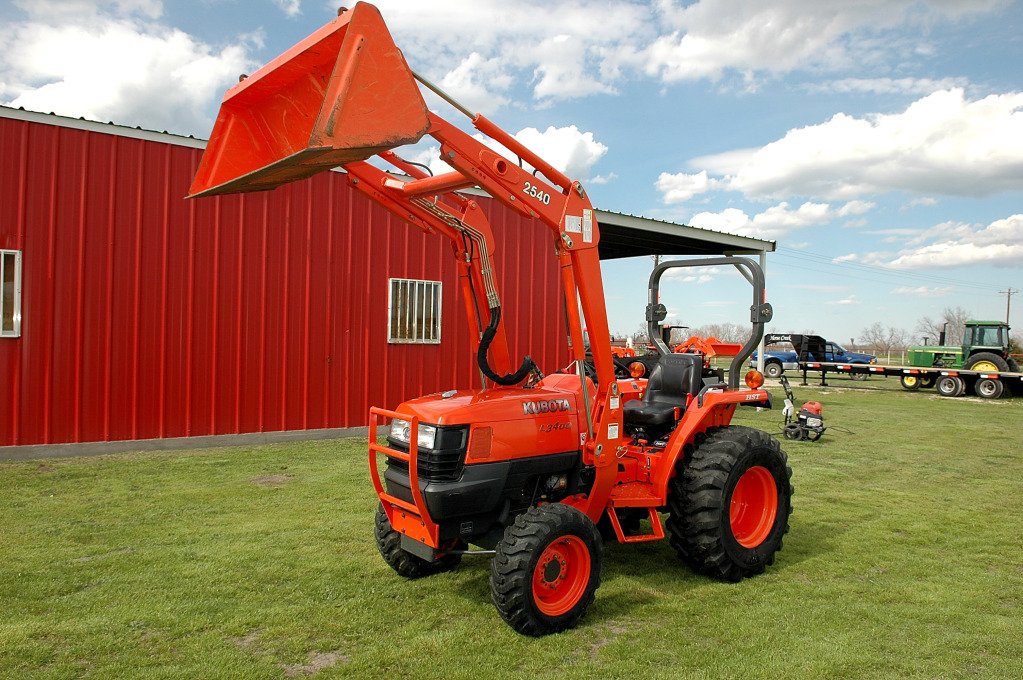 2010 KUBOTA L3400D 4X4 WLDR